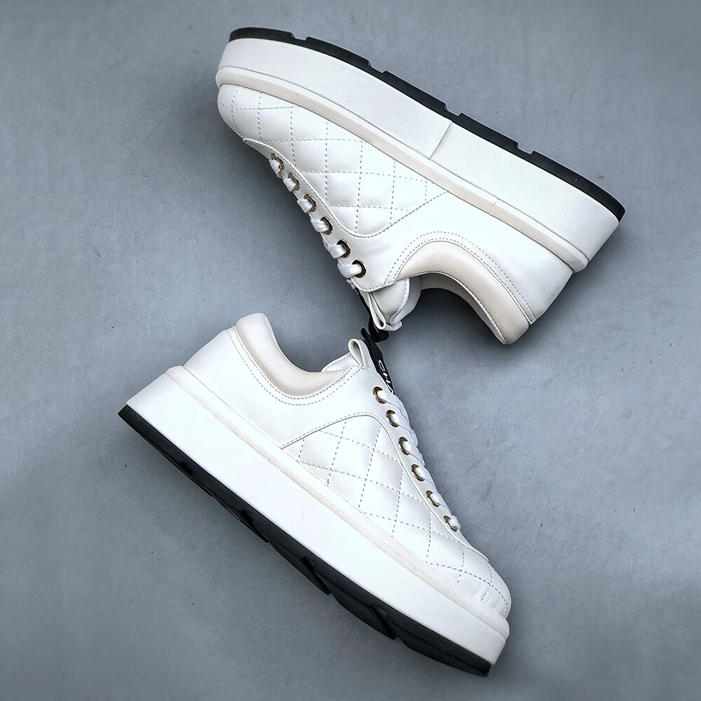 Chanel Popular Black And White Sneakers
