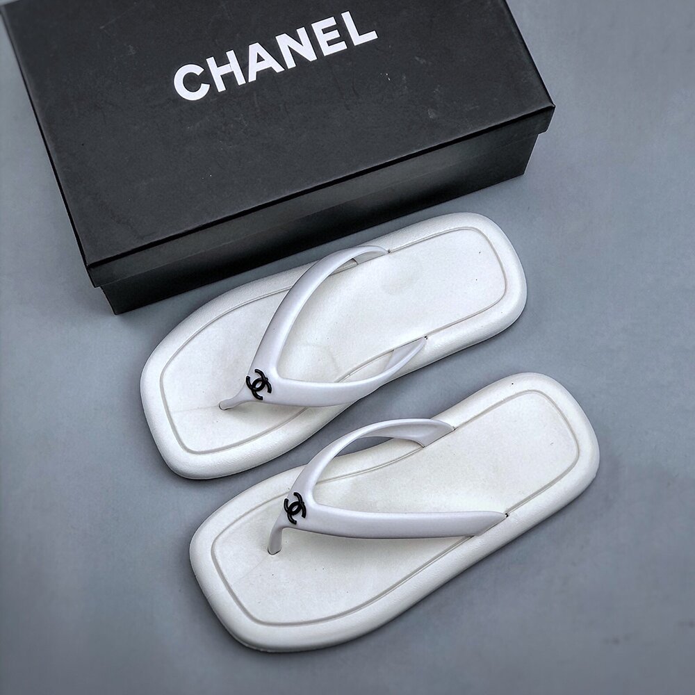 Chanel Summer Flat Flip Flops