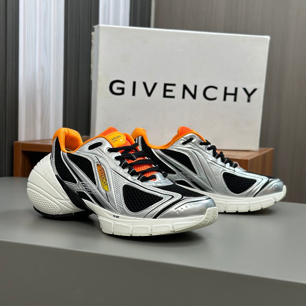 Givenchy TK-MX Runner Sneakers GV-011
